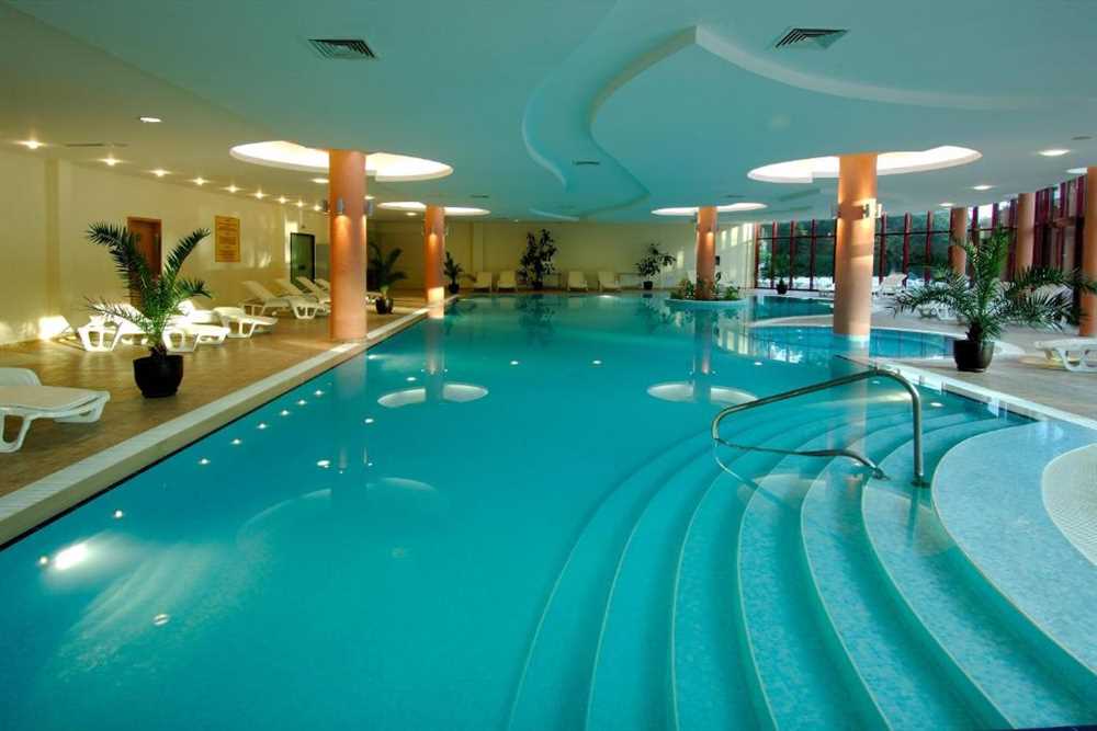 Релаксирующие ванны и сауны в Helios Spa Resort