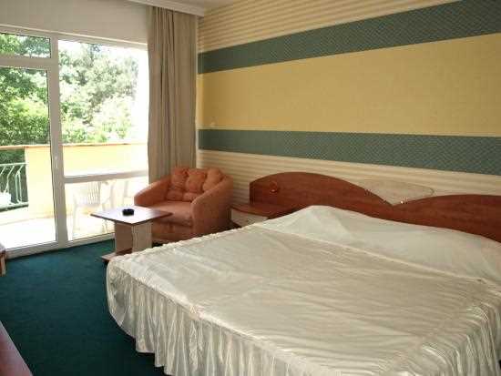 Отдыхайте без забот лучшие отели Золотых Песков Ljuljak гарантируют комфорт и уют
