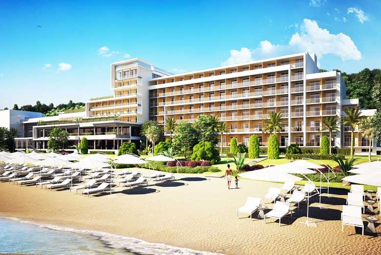 В полном блаженстве наслаждайтесь своим великолепным пляжным отдыхом в отеле Grifid Encanto Beach на Золотых Песках!