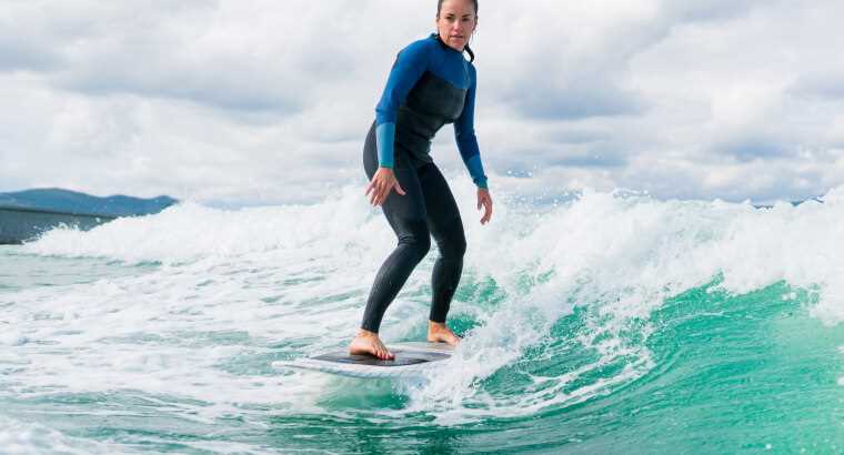 Почему выбрать Золотые Пески для серфинга и водных видов спорта